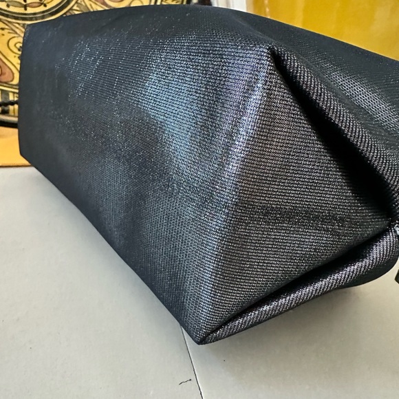 MWT Coach Silver Travel Case - Picture 4 of 9